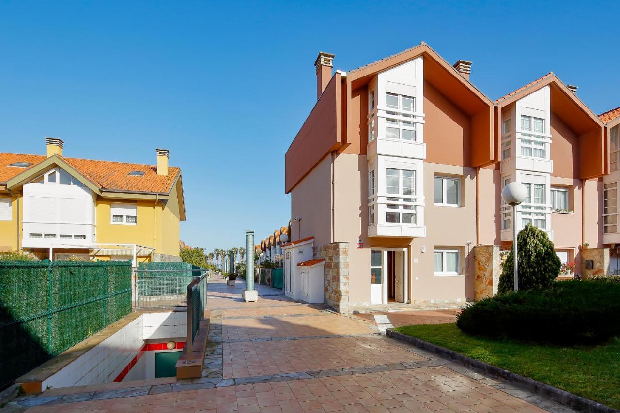 Villa 158A Triplex Rinconin Con Piscina Gijón Exterior foto