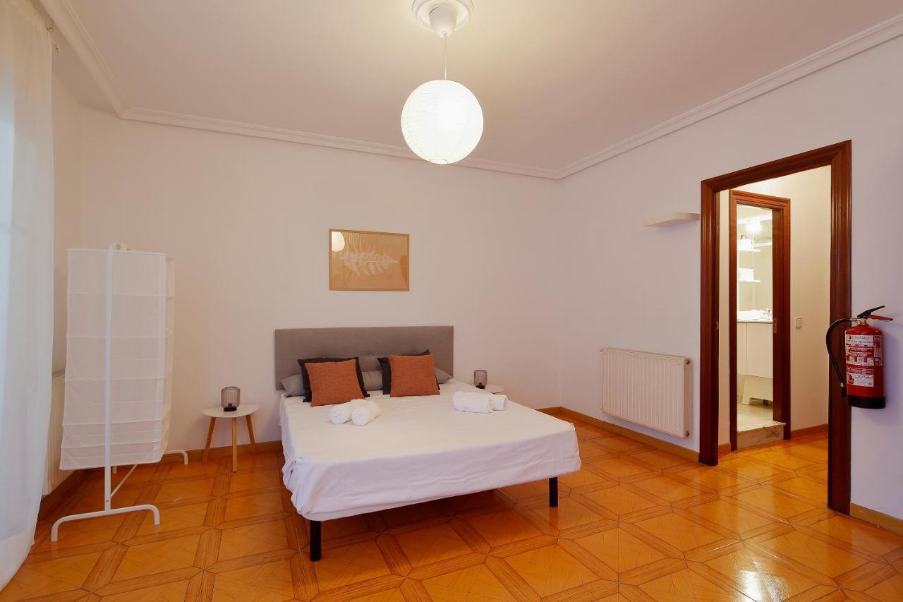 Villa 158A Triplex Rinconin Con Piscina Gijón Exterior foto