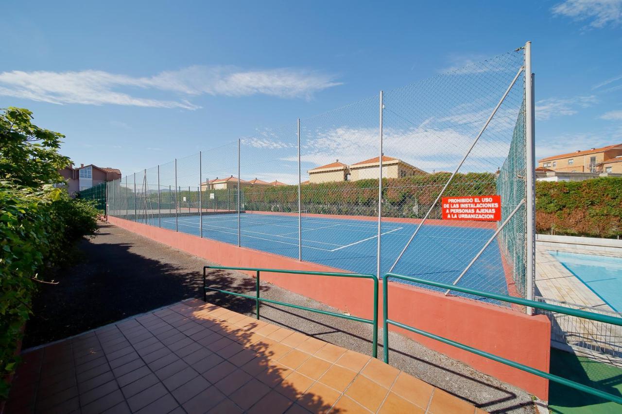 Villa 158A Triplex Rinconin Con Piscina Gijón Exterior foto